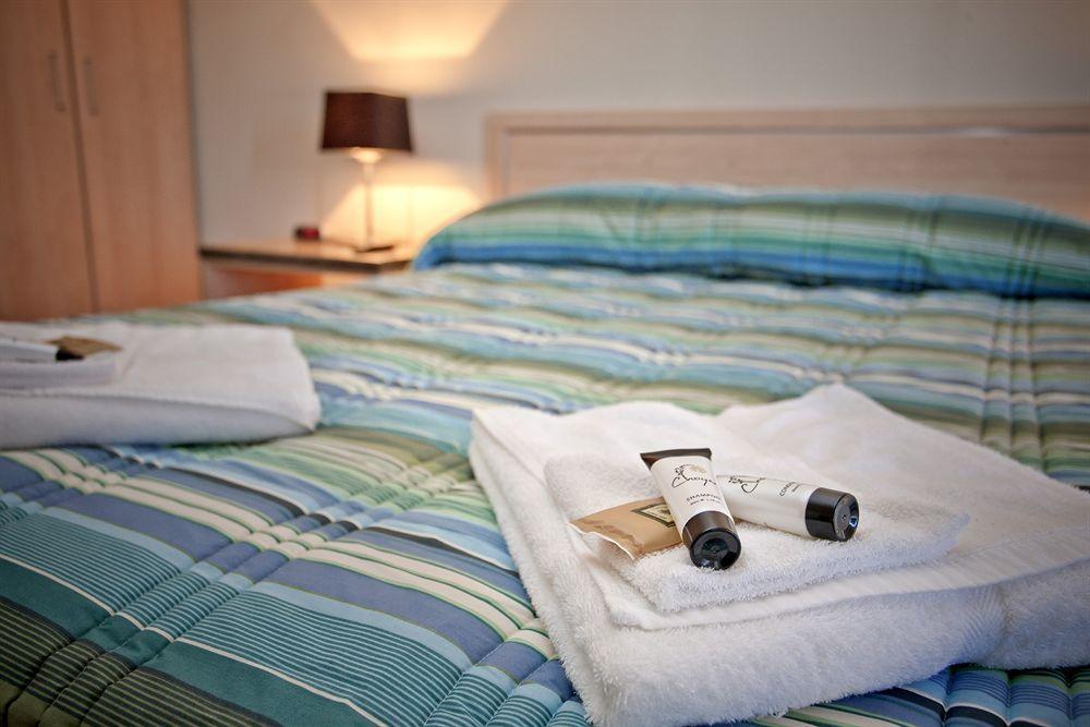 Nightcap At Ocean Beach Hotel Umina Beach Buitenkant foto