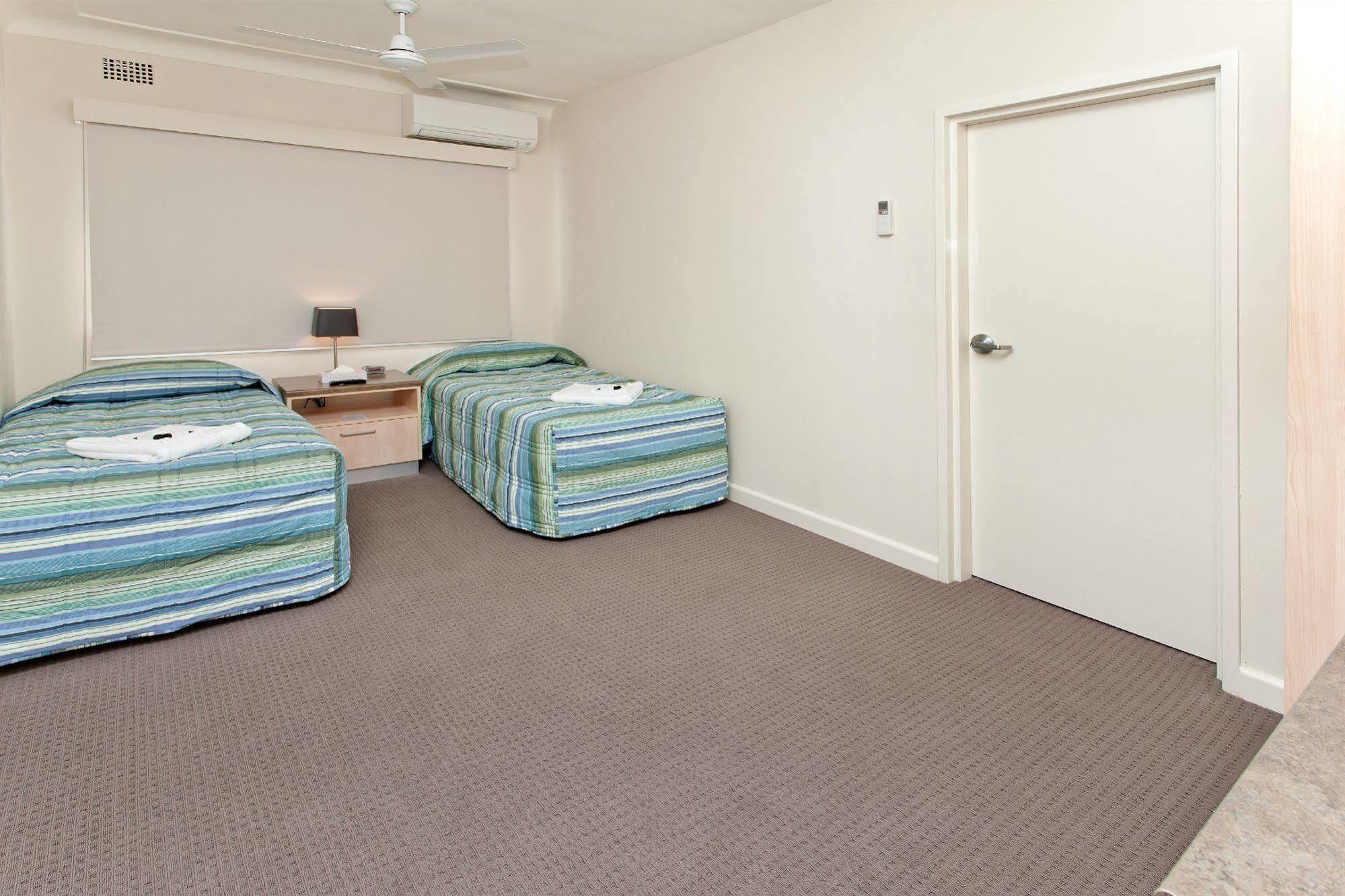 Nightcap At Ocean Beach Hotel Umina Beach Buitenkant foto